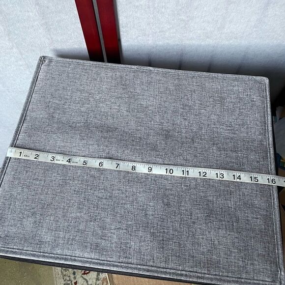 Storage Bag Heather Gray w/Double Zippers and Six Compartments (Like New) - Picture 8 of 10